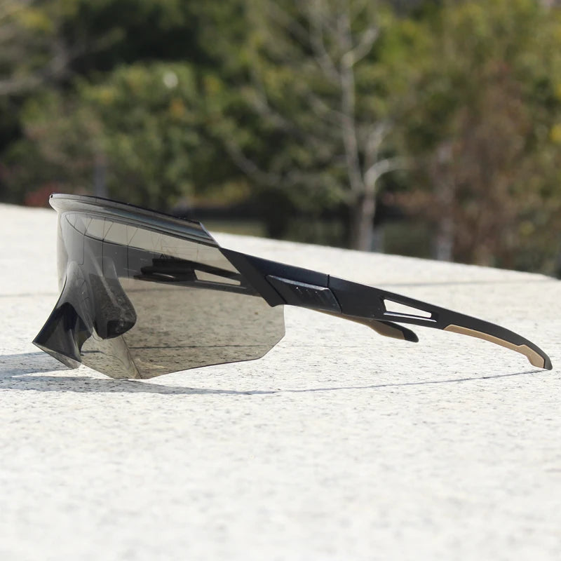 THE MOST AERODYNAMIC SUNGLASSES