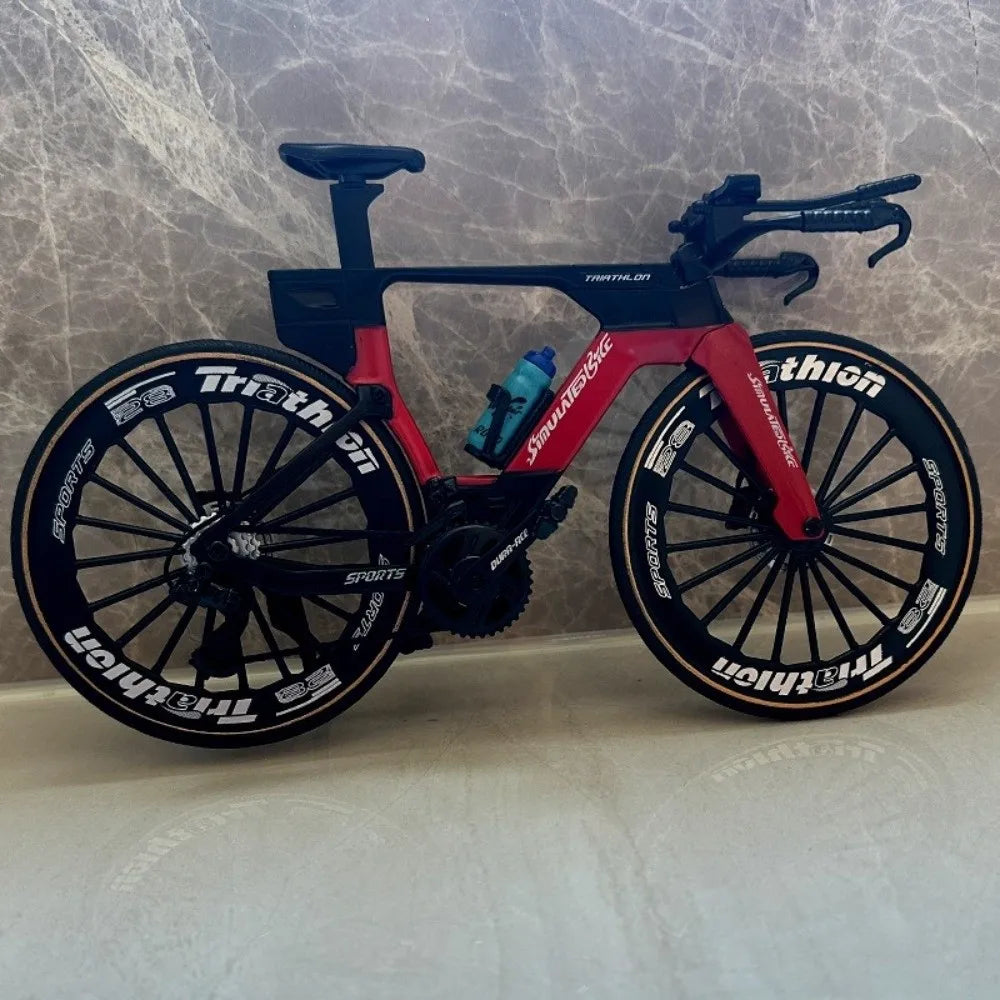 Road Bike Model Red Blue Green 1:8 Collectible Bike T