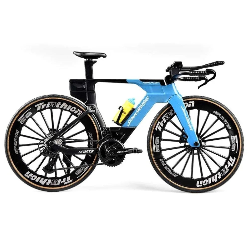 Road Bike Model Red Blue Green 1:8 Collectible Bike T